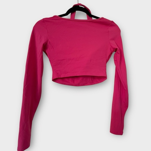 Halará Pink Long Sleeve Crop Top - Picture 3 of 5